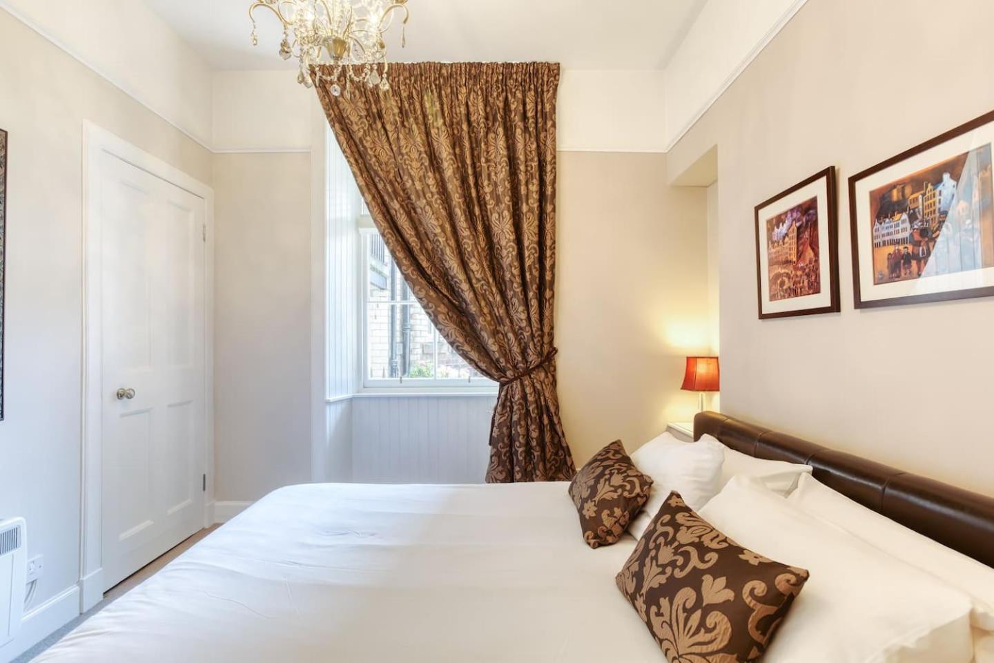 West Port - 2Br In The Heart Of The Old Town Just Off The Grassmarket إدنبرة المظهر الخارجي الصورة