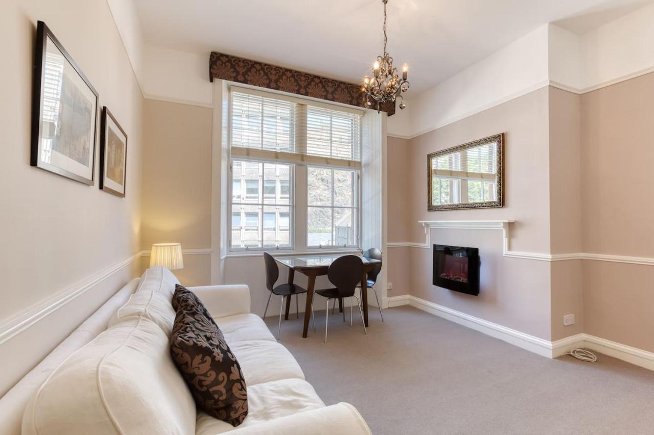 West Port - 2Br In The Heart Of The Old Town Just Off The Grassmarket إدنبرة المظهر الخارجي الصورة